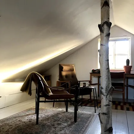 Cozy Close To
